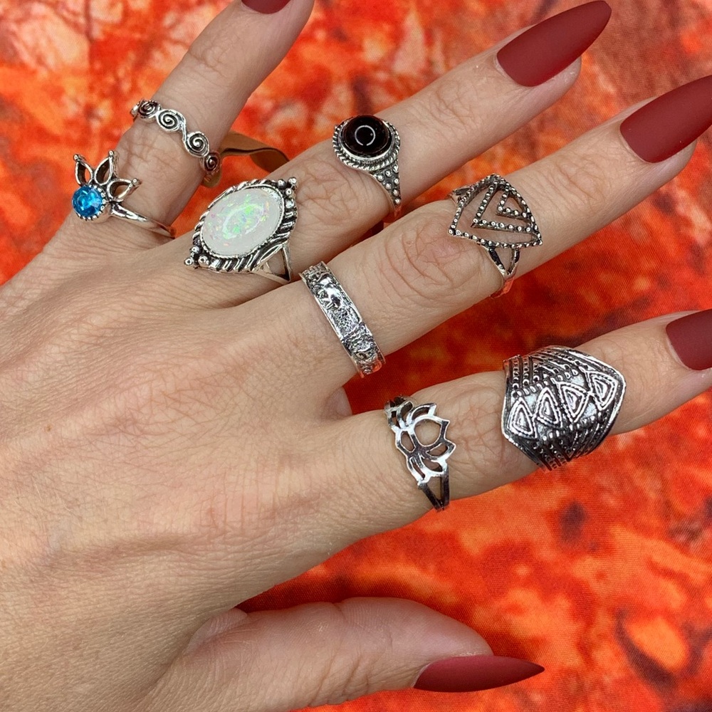 3/$10 NEW Boho Style Rings & MIDI Rings Design Mix / silver tone Bundle NWOT - Picture 3 of 7